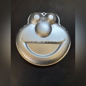 Wilton Elmo cake pan 2013 2105-3461
